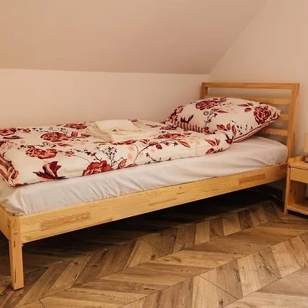 Apartment Agro Pod Jesionem 2